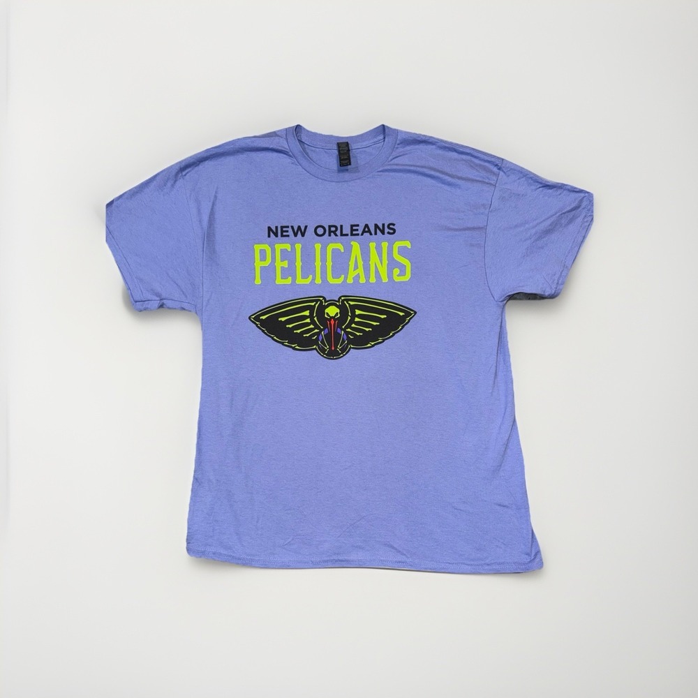New Orleans Pelicans Short Sleeve T-Shirt XL Purple Gildan New No Tags